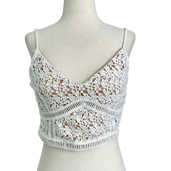 Kendall & Kylie White/Beige Spaghetti Strap Crop Top Women's Size Small | 61-47 - Picture 1 of 7